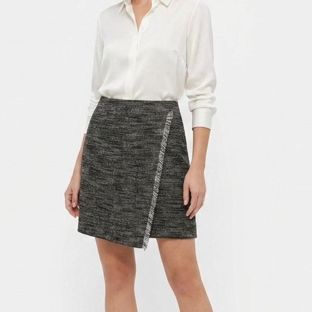 Loft Women's Pencil Skirt Size 6 Petite Gray Tweed Faux Wrap Straight Fringe